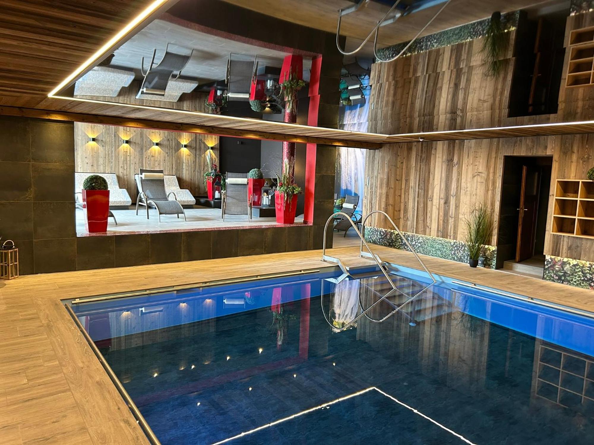 Hotel Lohninger-Schober ザンクト・ゲオルゲン・イム・アッターガウ エクステリア 写真