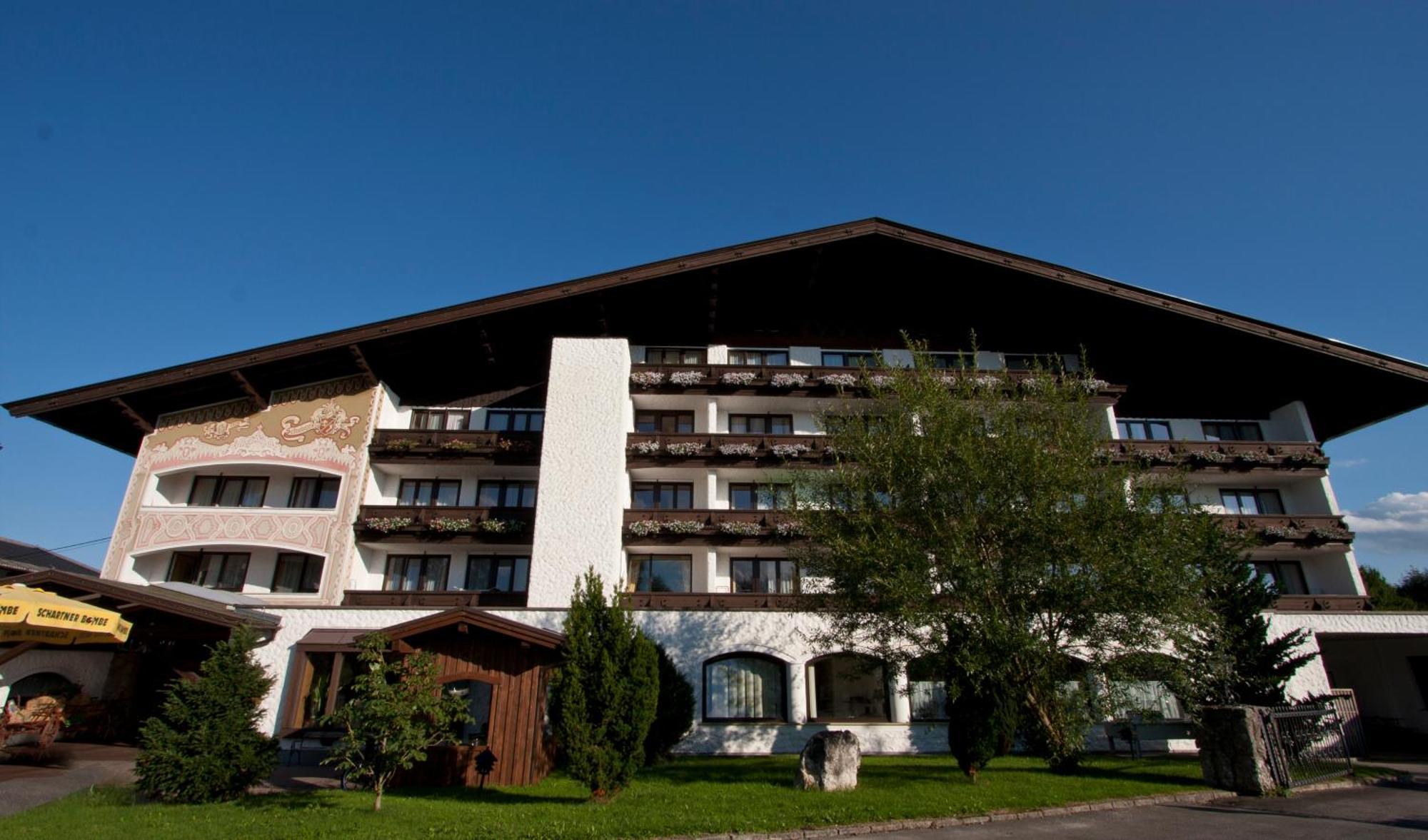 Hotel Lohninger-Schober ザンクト・ゲオルゲン・イム・アッターガウ エクステリア 写真