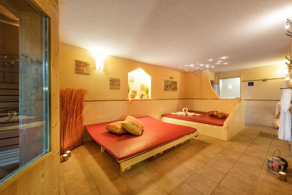 Hotel Lohninger-Schober ザンクト・ゲオルゲン・イム・アッターガウ エクステリア 写真
