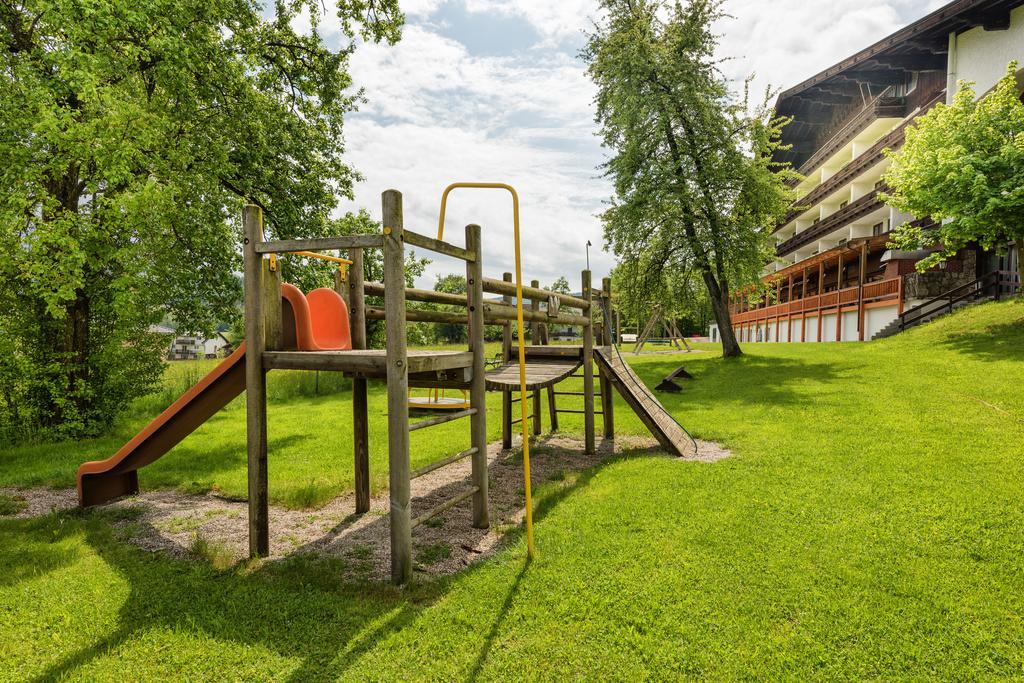 Hotel Lohninger-Schober ザンクト・ゲオルゲン・イム・アッターガウ エクステリア 写真